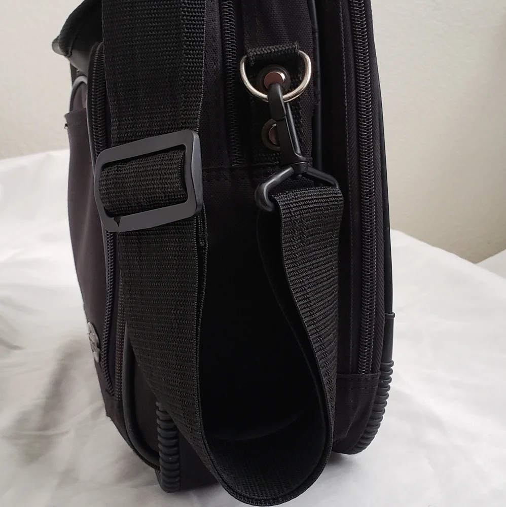 American Tourister Laptop Bag